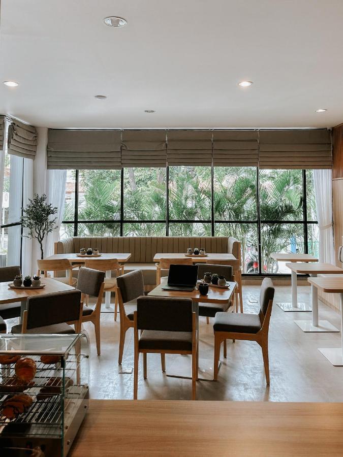 Casa Calma Hotel Jakarta Extérieur photo